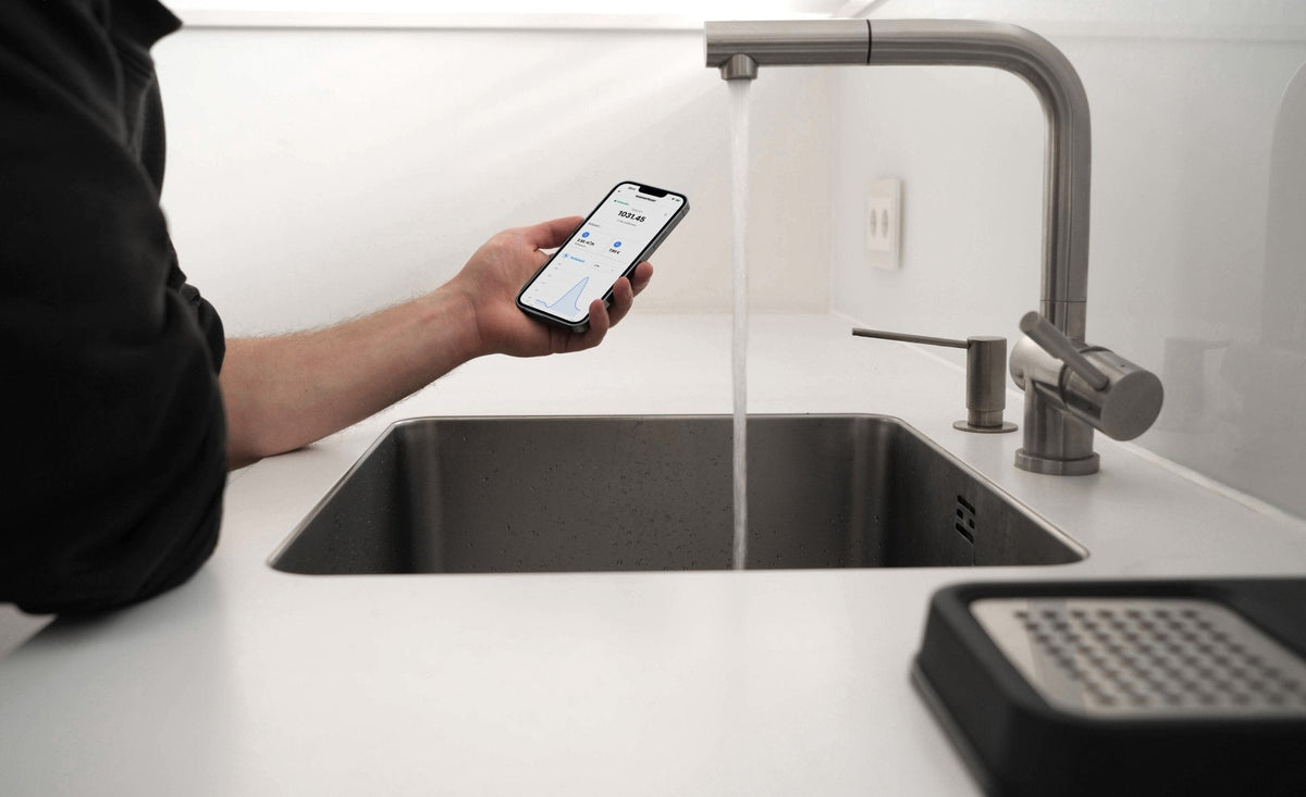 Wasserzähler digital ablesen vs. auslesen: Wo liegt der Unterschied? - energieleser